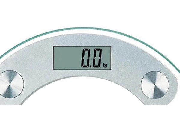 Pese-personne électronique 180kg verre LCD