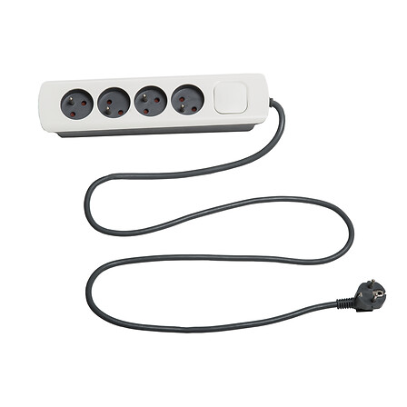 Power strip 4 earth 1.5m ip20