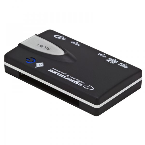 All-in-one USB card reader