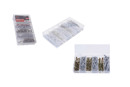 Set of screws and dowels