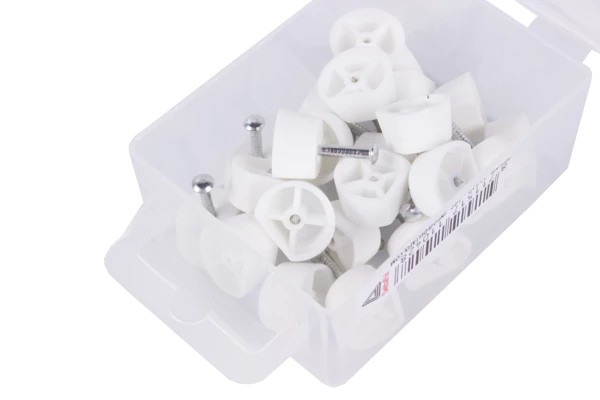 Shelf support with nails