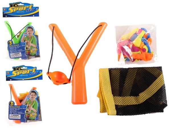 Catapulte avec 36 ballons à eau